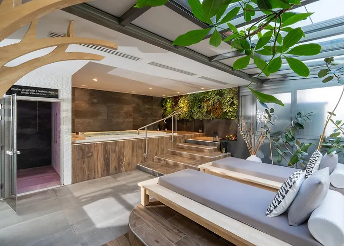 BW Plus Central Park Hotel & Spa La Rochelle 
